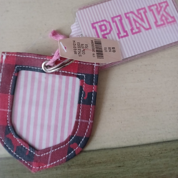 PINK Victoria's Secret Ski Academy Keychain Vintage! - Picture 2 of 5